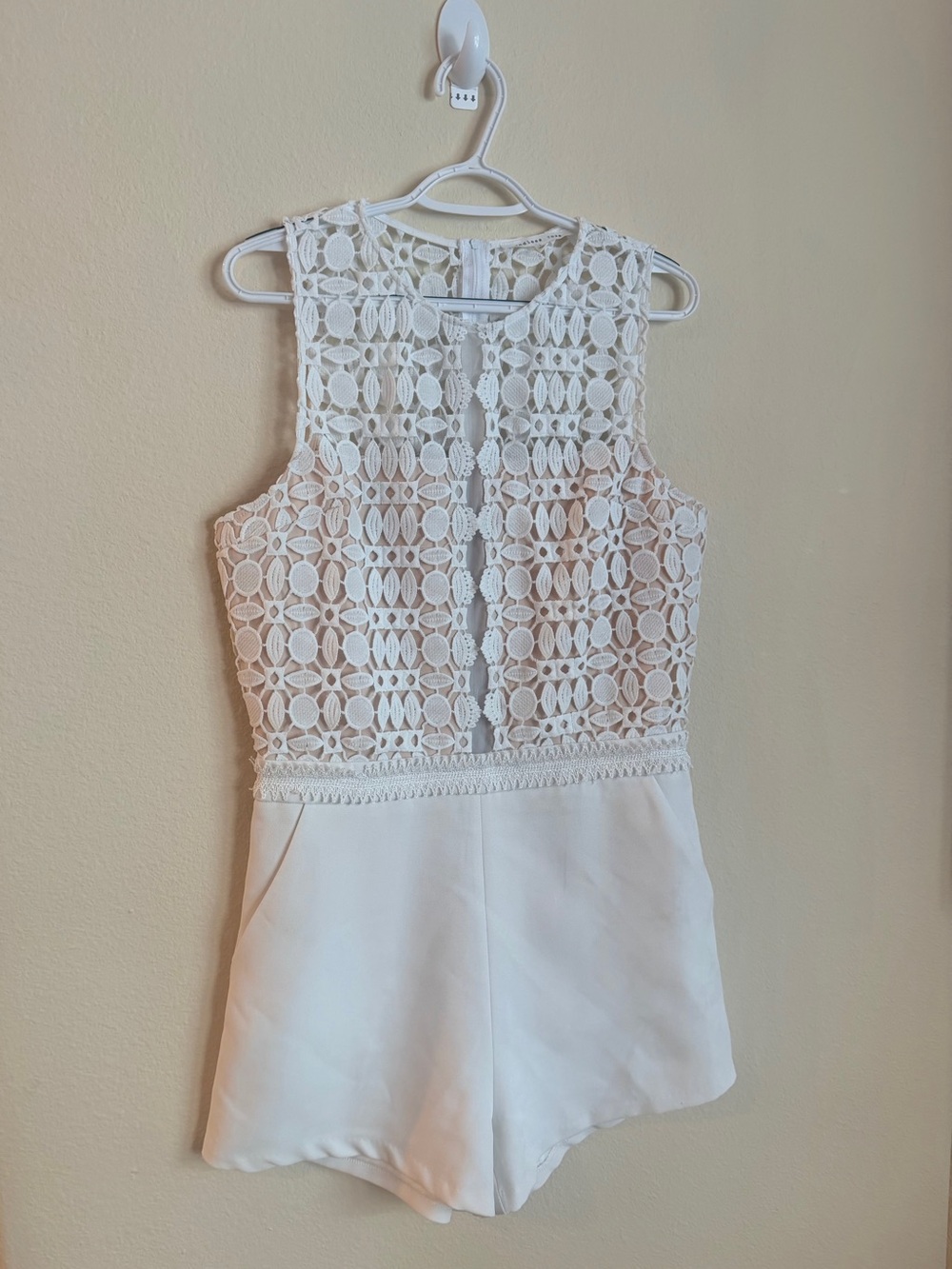 Endless Rose White Crochet Lace Sleeveless Romper -  new without tags. Large